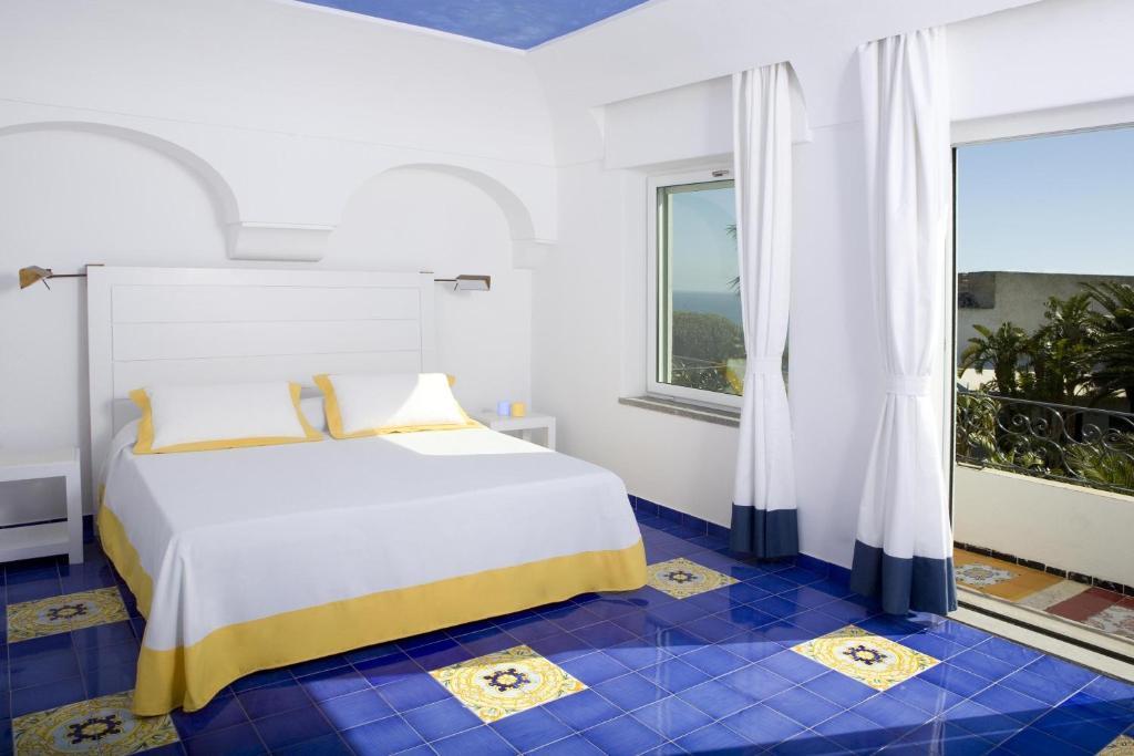 San Michele Hotel & Spa Sant'Angelo  Стая снимка