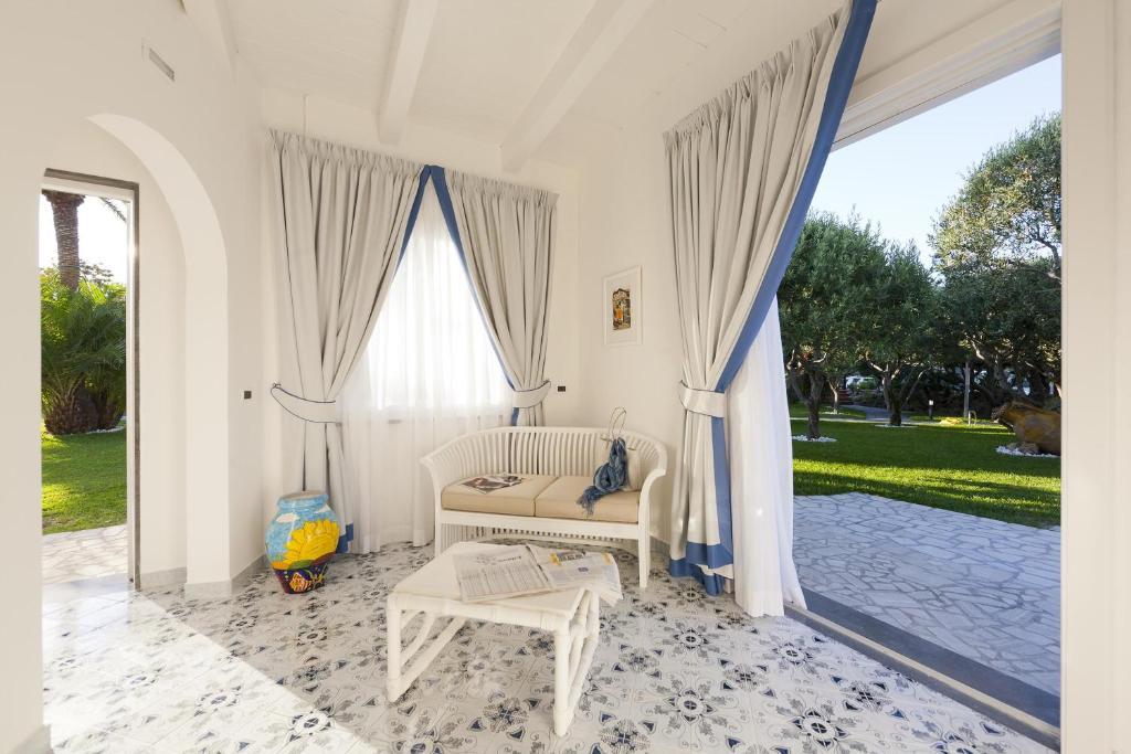 San Michele Hotel & Spa Sant'Angelo  Стая снимка